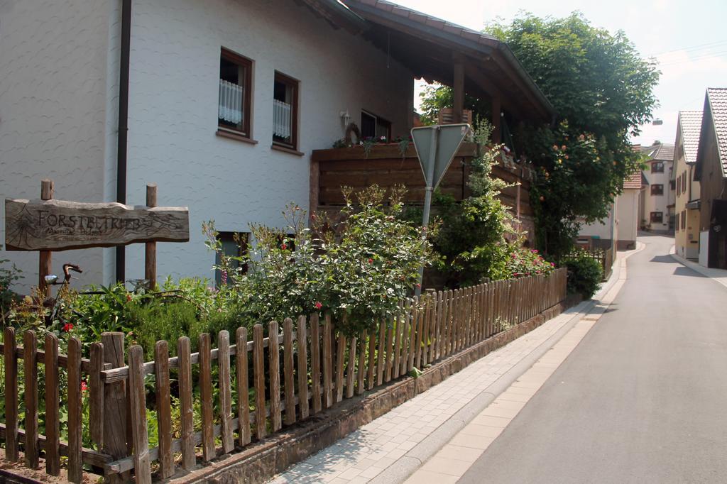 Haus Am Bergli Διαμέρισμα Herbolzheim Δωμάτιο φωτογραφία