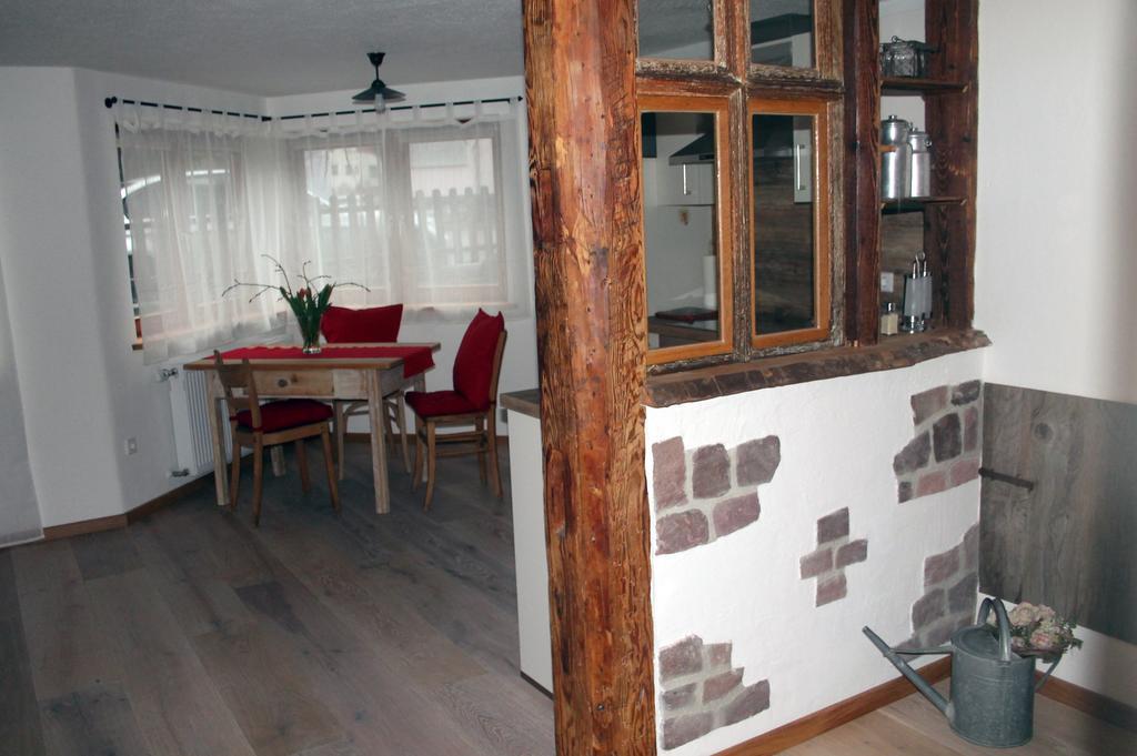 Haus Am Bergli Διαμέρισμα Herbolzheim Δωμάτιο φωτογραφία